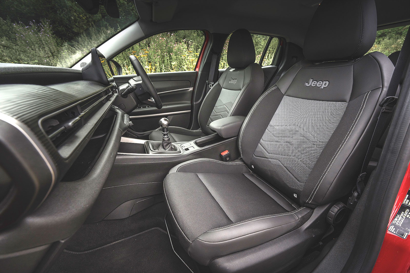 Used Jeep Avenger 2023-present front seats