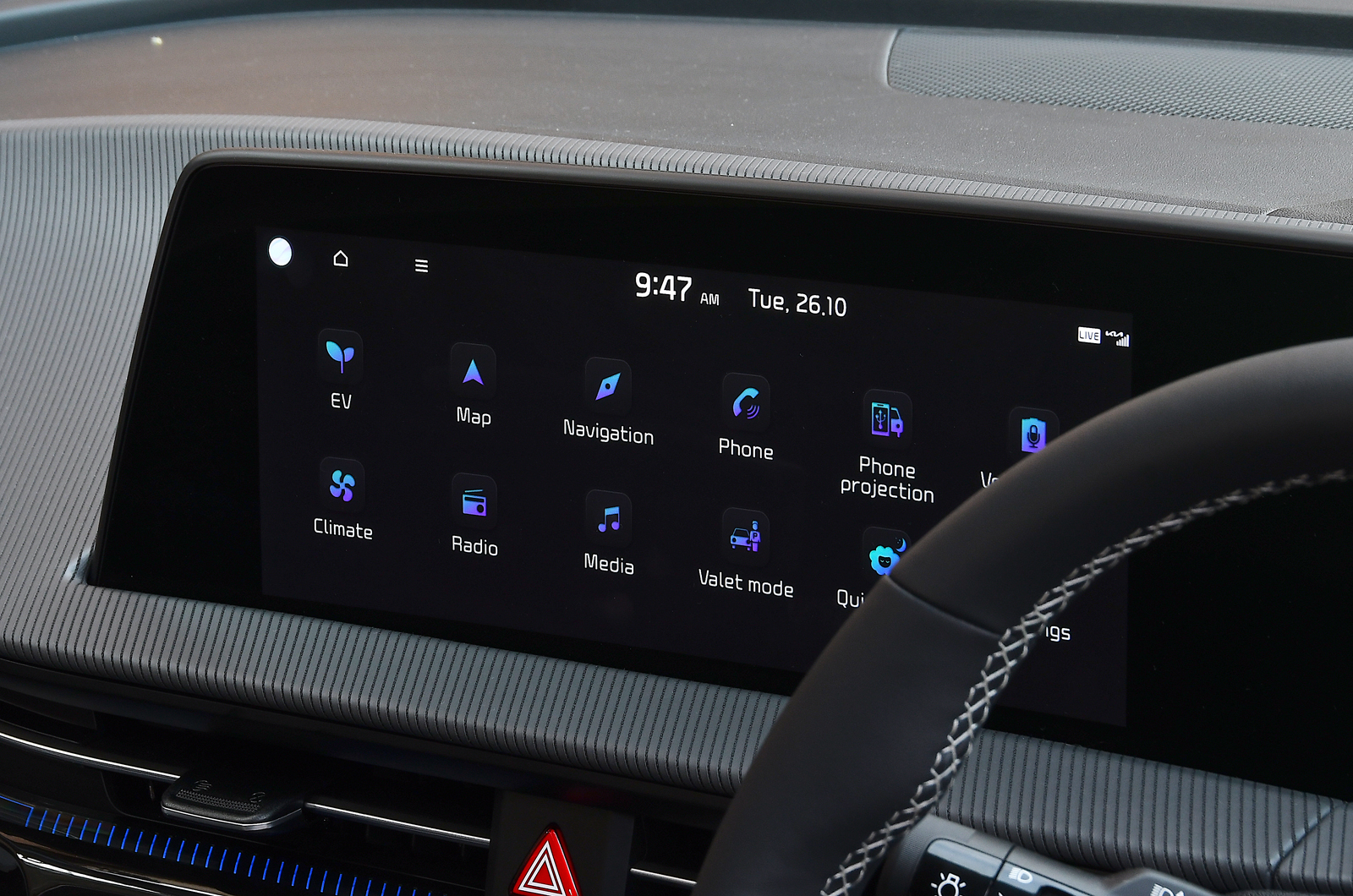 Used Kia EV6 2021-present touchscreen infotainment