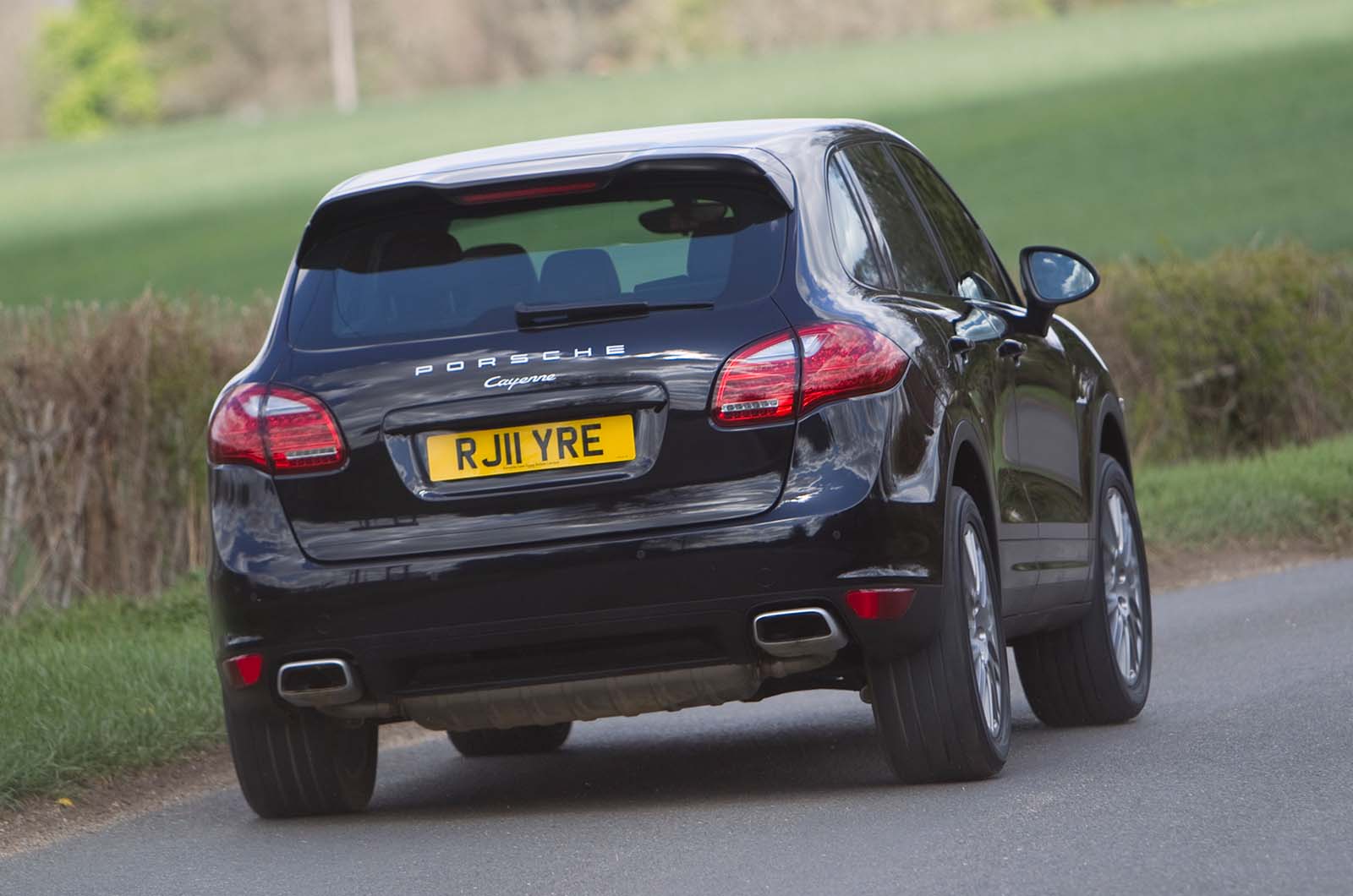 Used Porsche Cayenne 2010-2017 rear cornering black