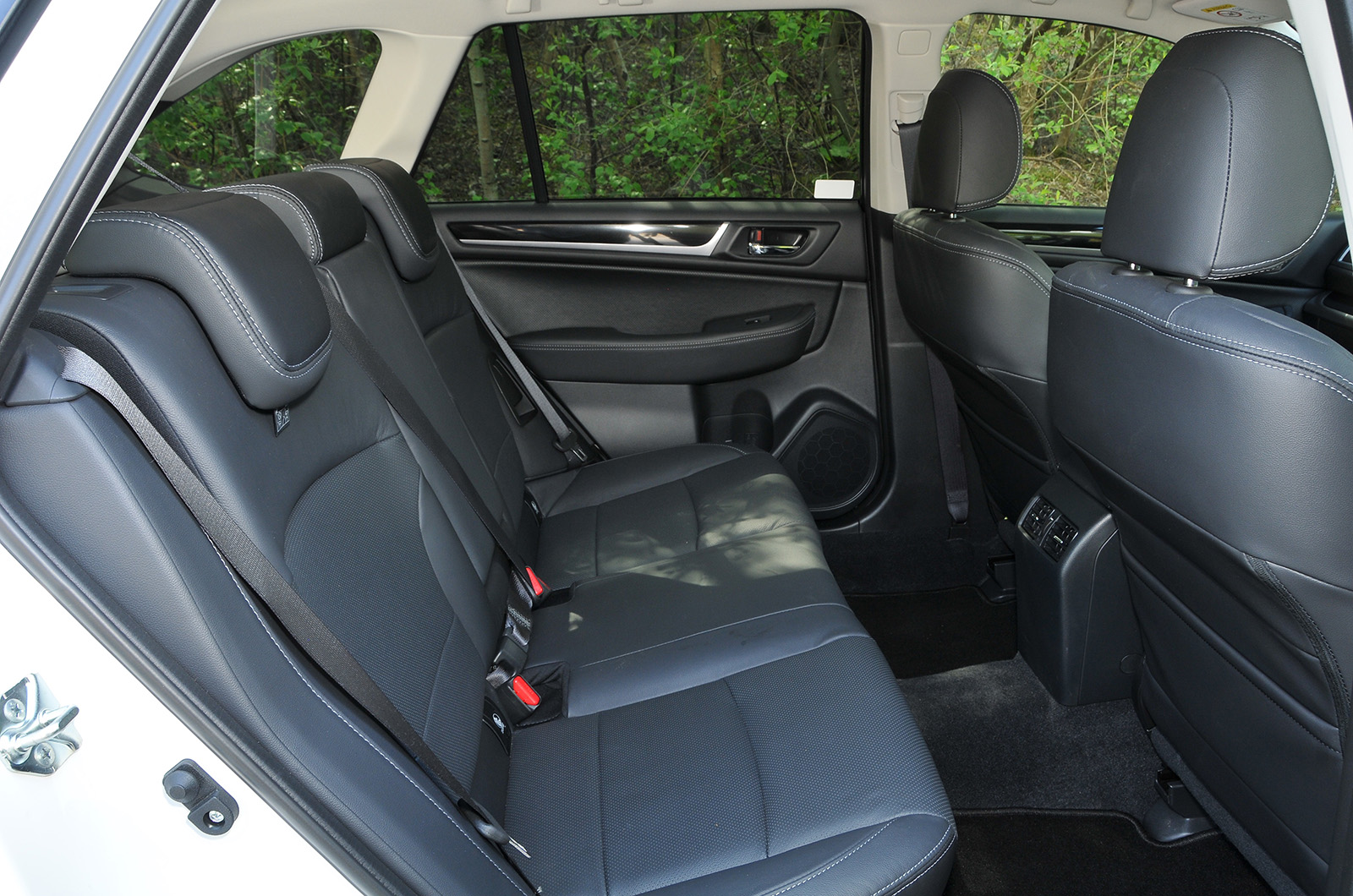Used Subaru Outback 2015-2021 back seats
