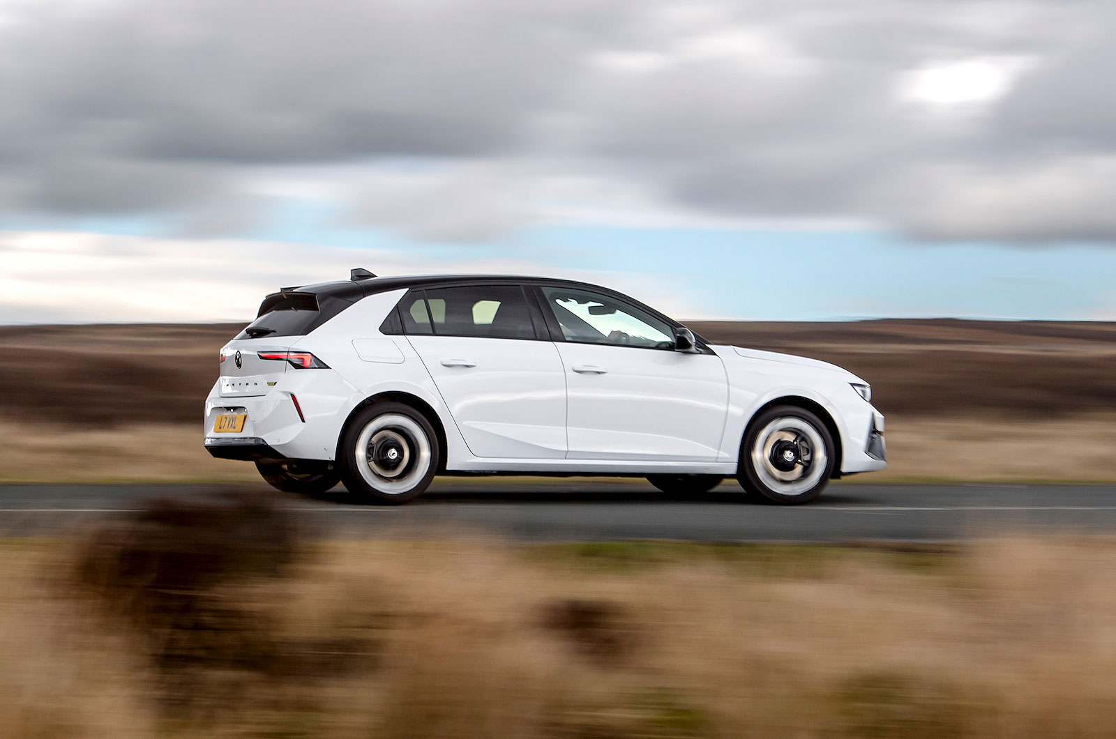 Vauxhall Astra GSe right driving