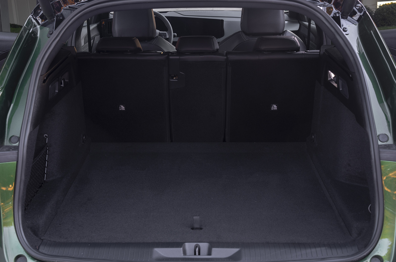 Vauxhall Astra Sports Tourer boot