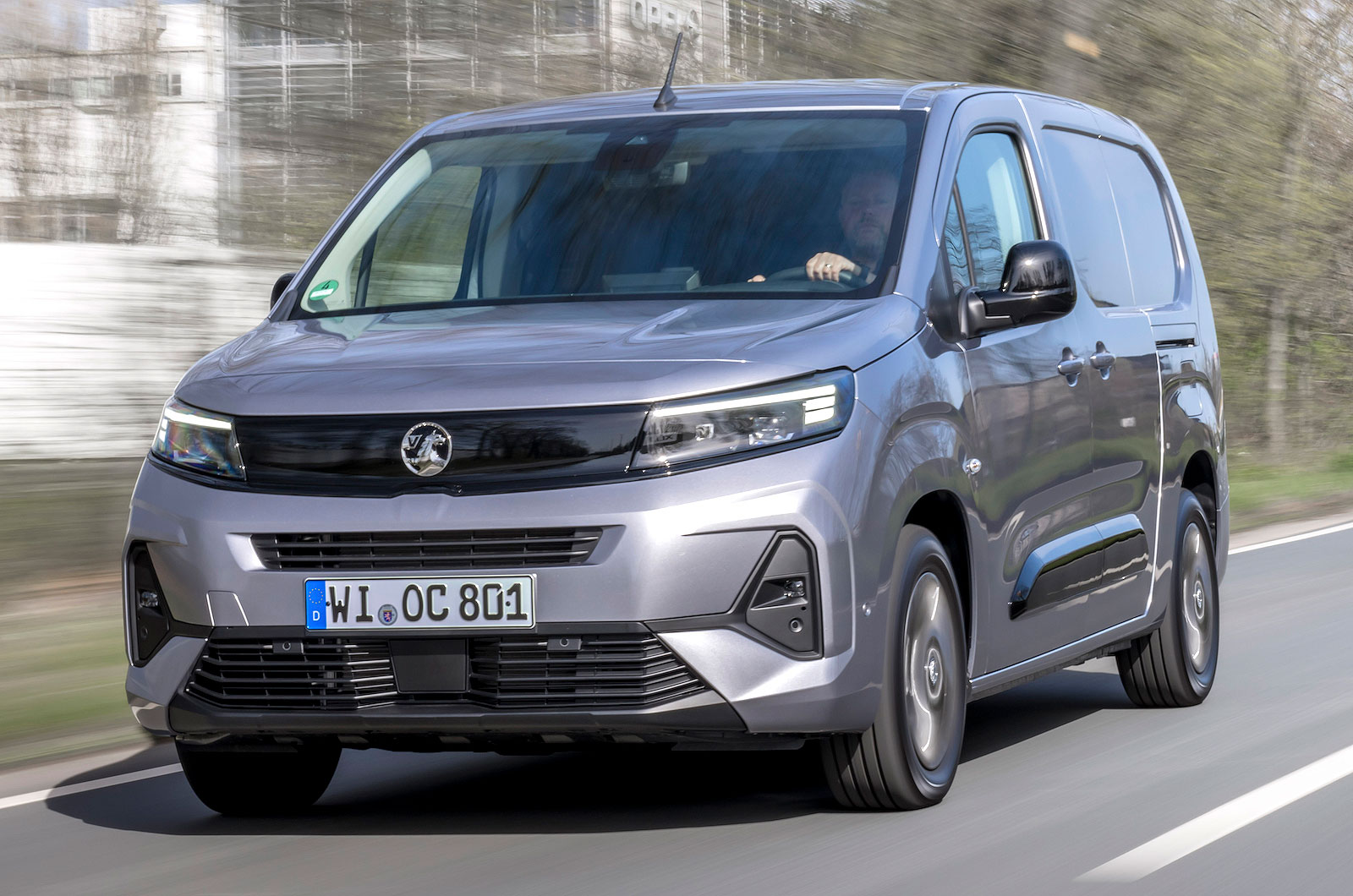 Vauxhall Combo Cargo XL front left driving