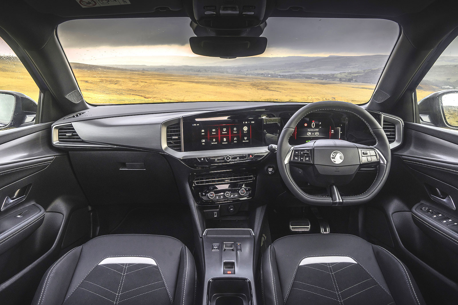 Vauxhall Mokka Electric dashboard