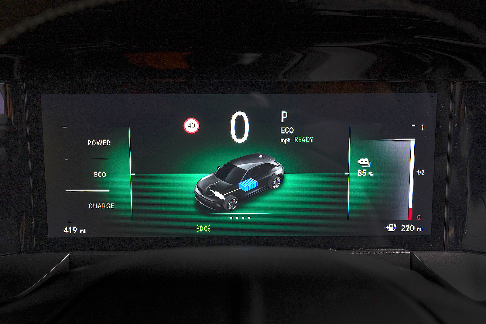 Vauxhall Mokka Electric driver display