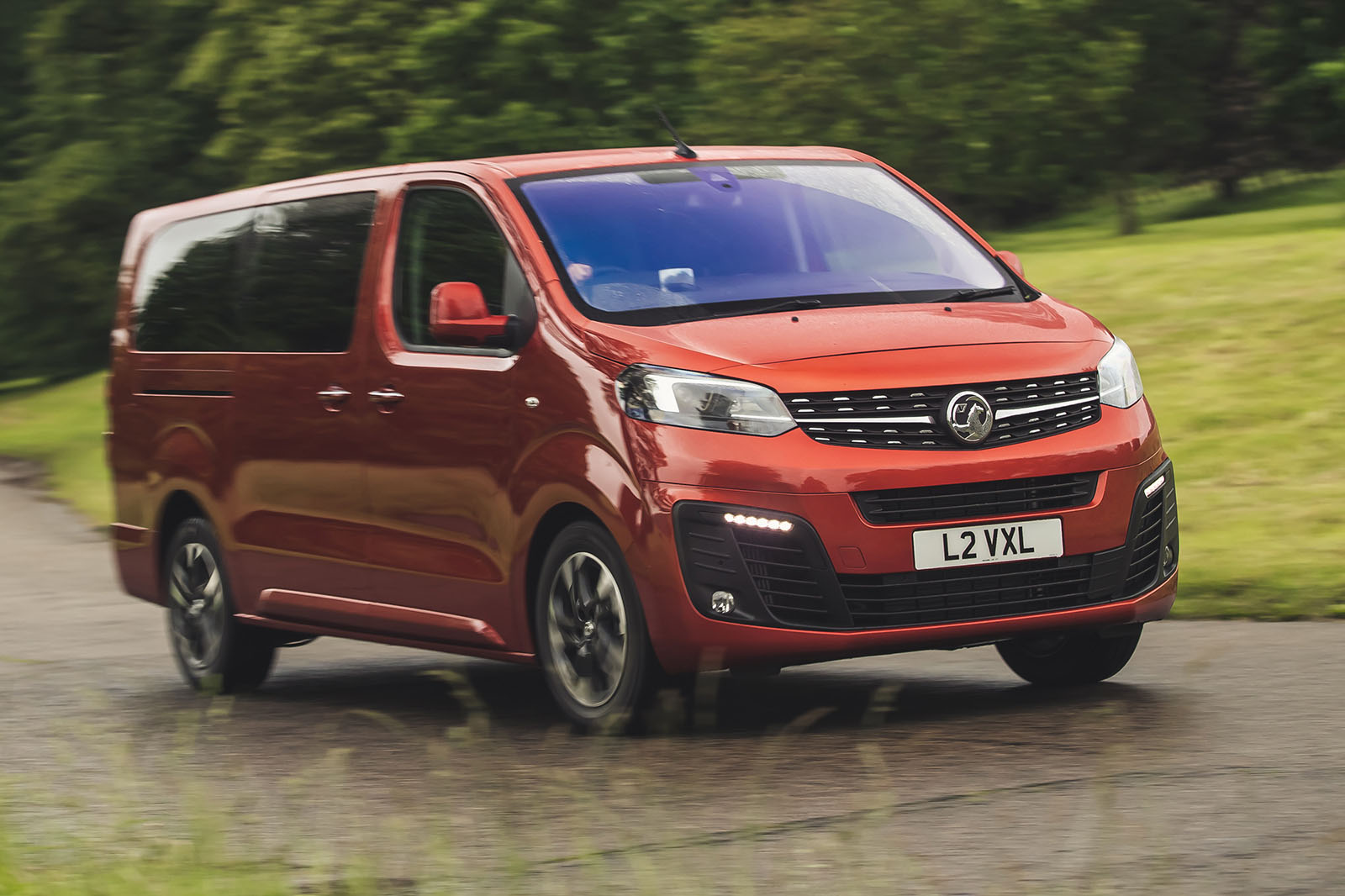 Vauxhall Vivaro-e Life 2020 three quarters tracking