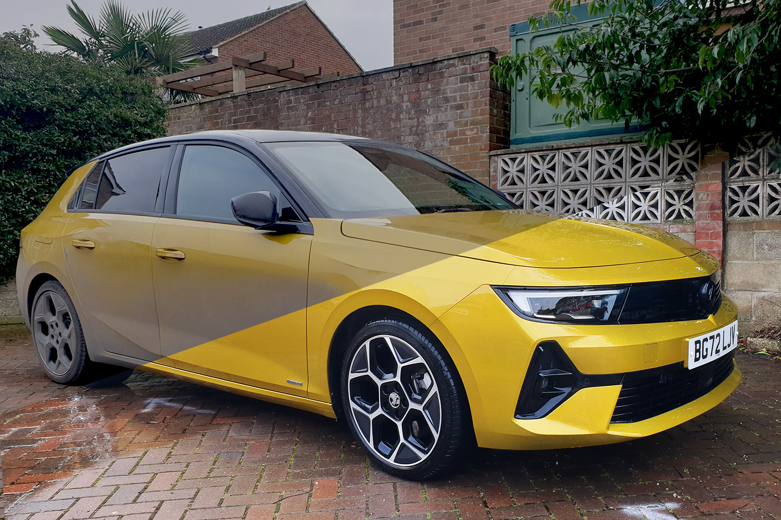 Vauxhall Astra 2022 long-term half clean half dirty