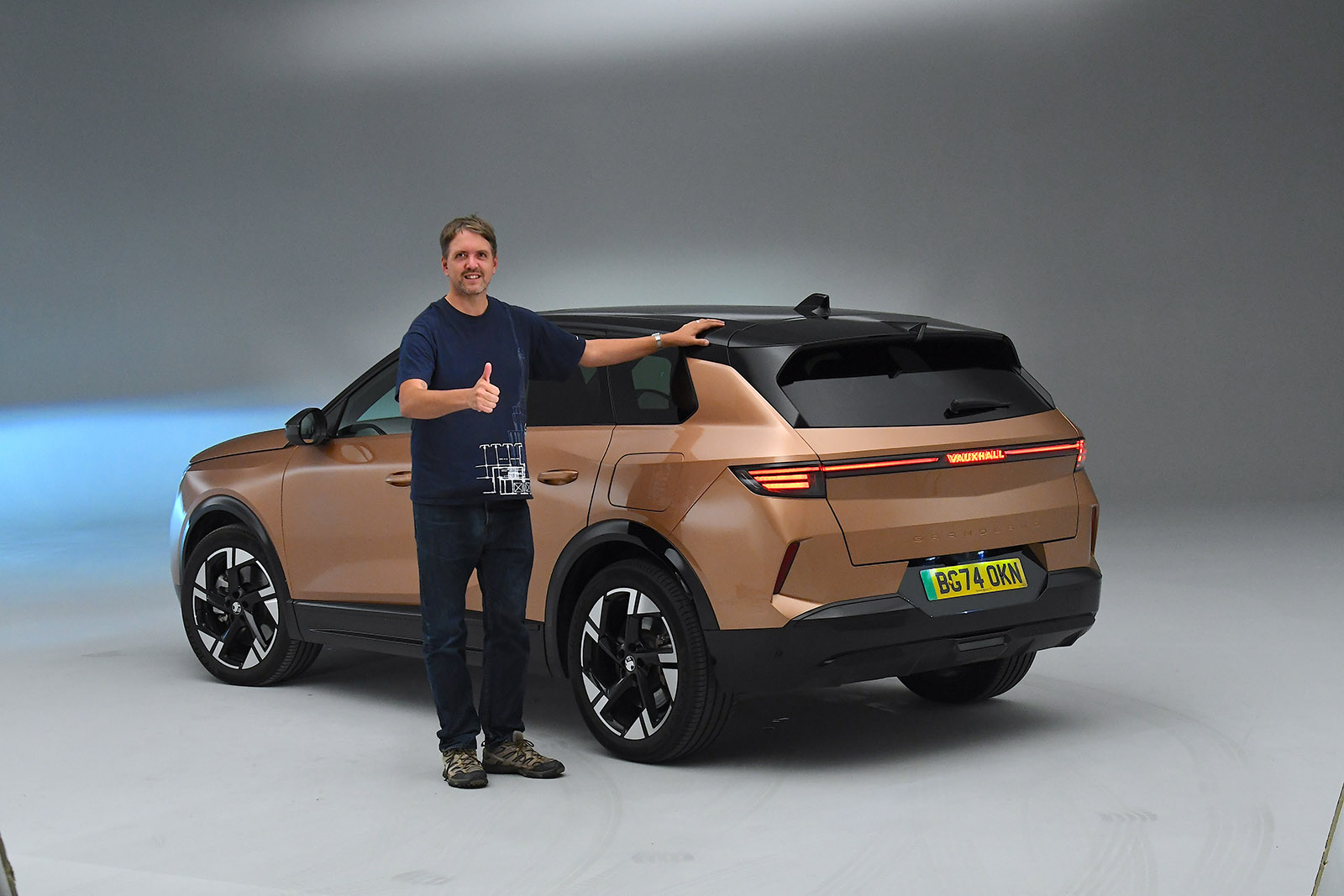 Vauxhall Grandland Electric 2025 long-term test studio sesson