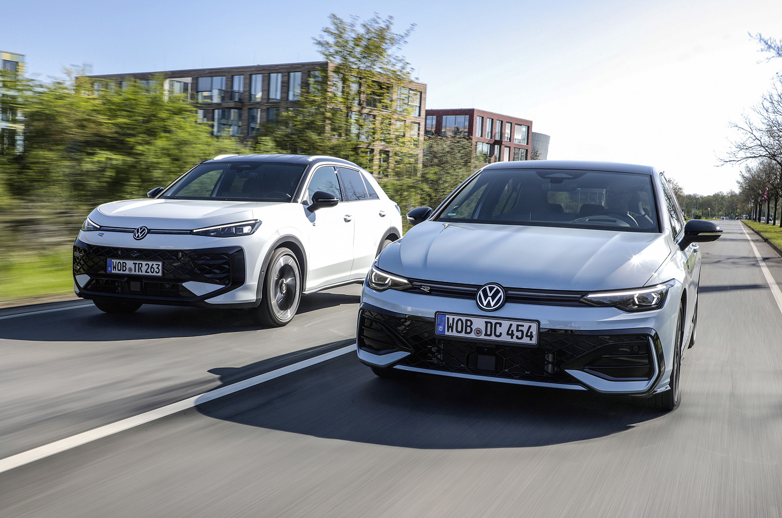 Volkswagen Golf and T-Roc front driving
