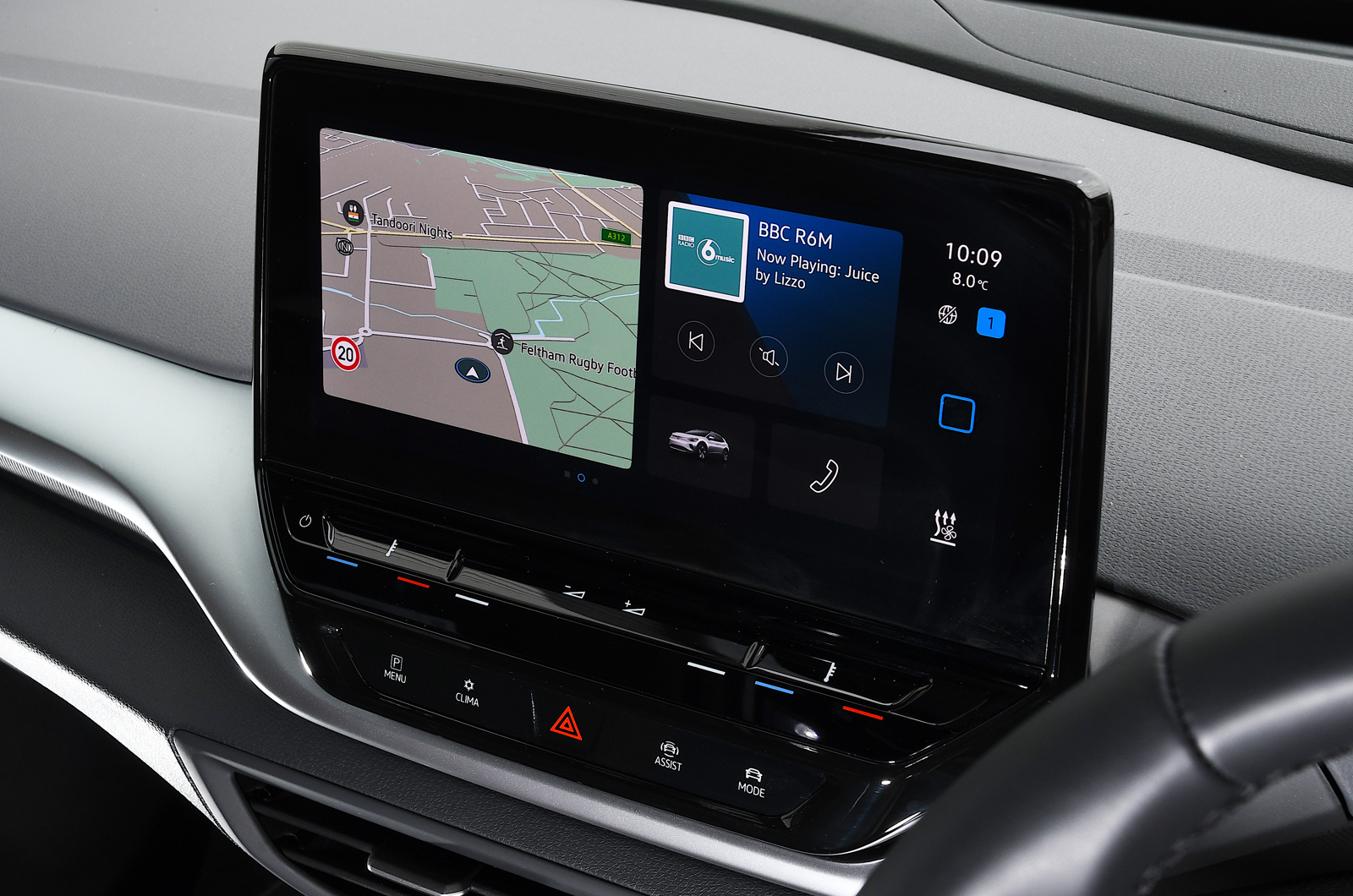 Volkswagen ID.4 2021 touchscreen