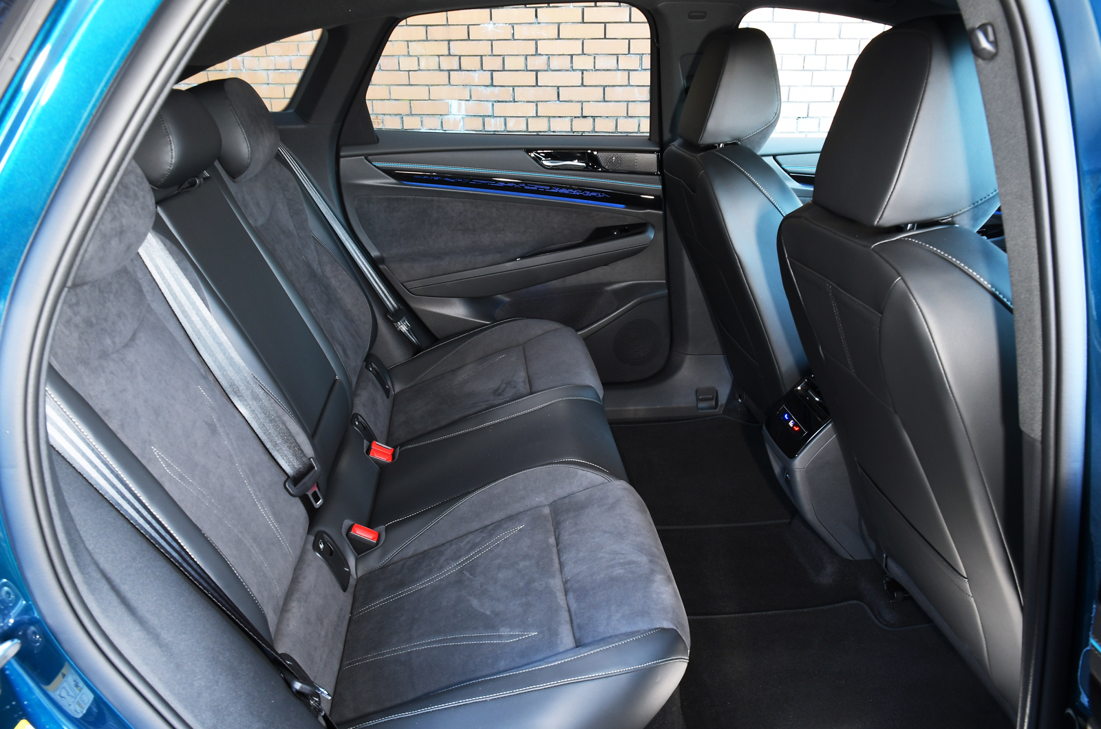 Volkswagen ID 7 rear seats
