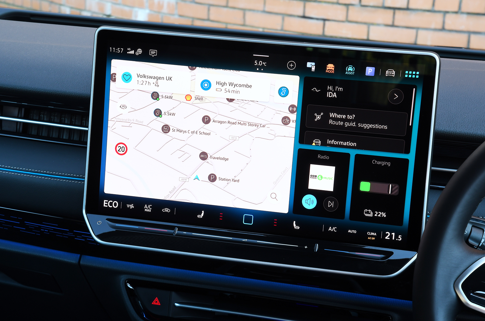 Volkswagen ID 7 touchscreen.JPG