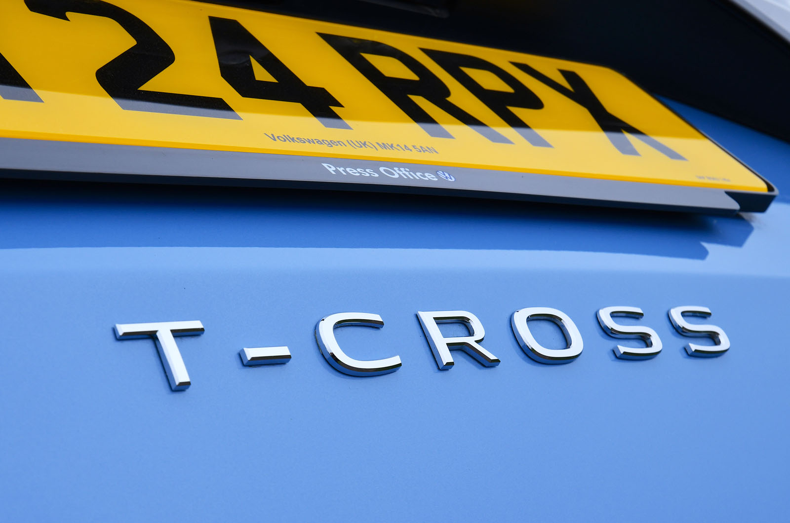 Volkswagen T-Cross badge