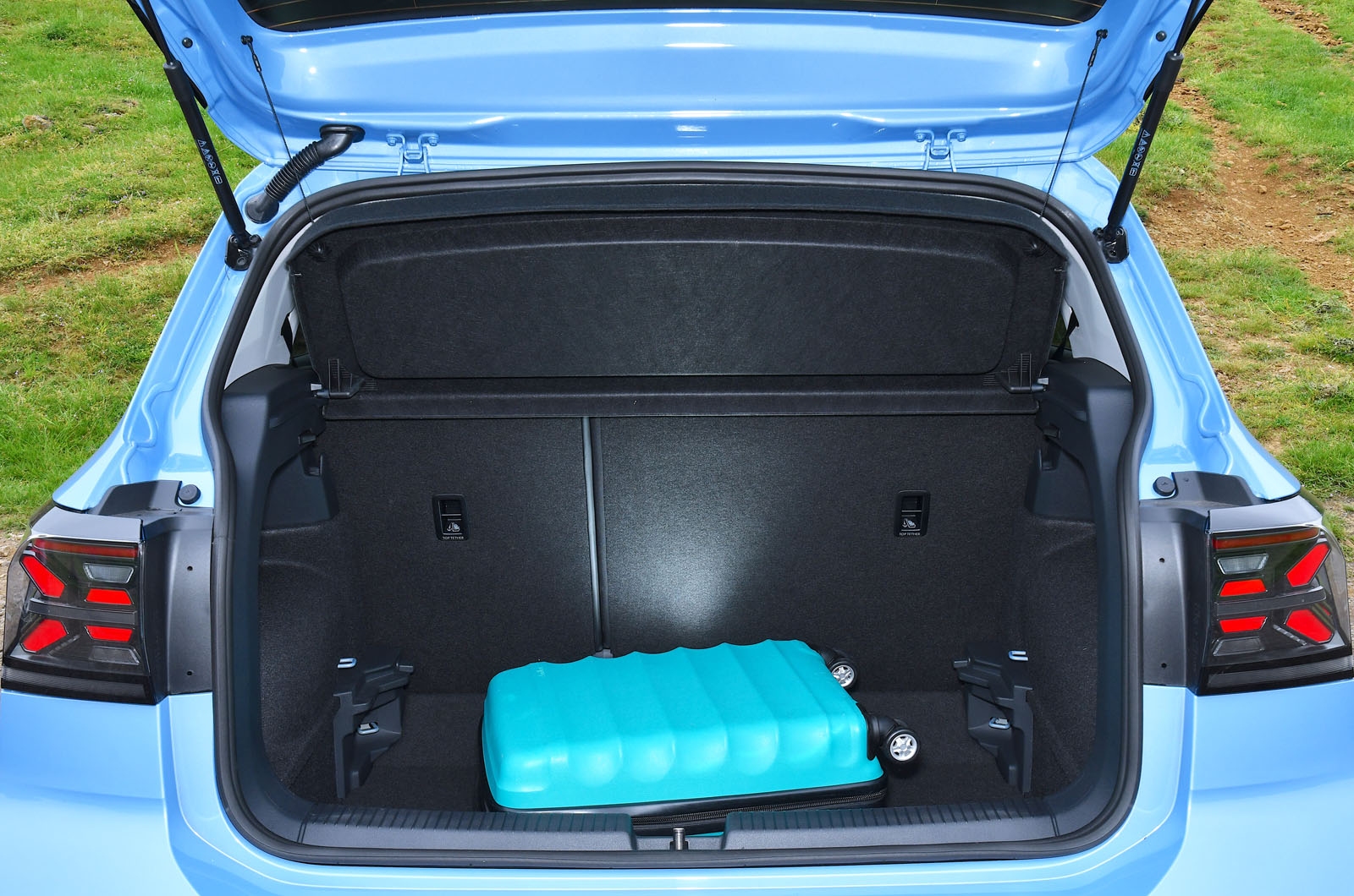 Volkswagen T-Cross boot