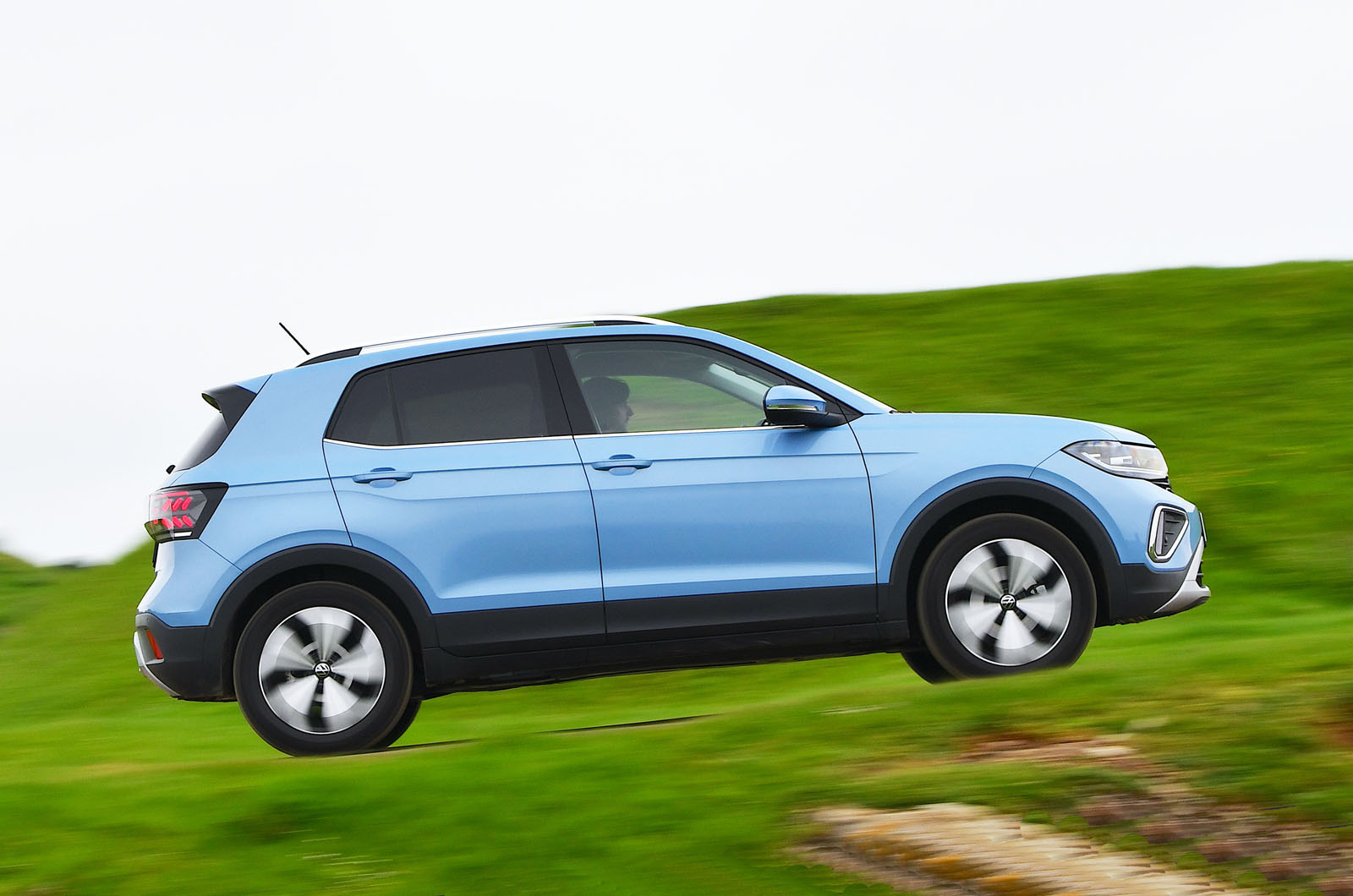 Volkswagen T-Cross side driving