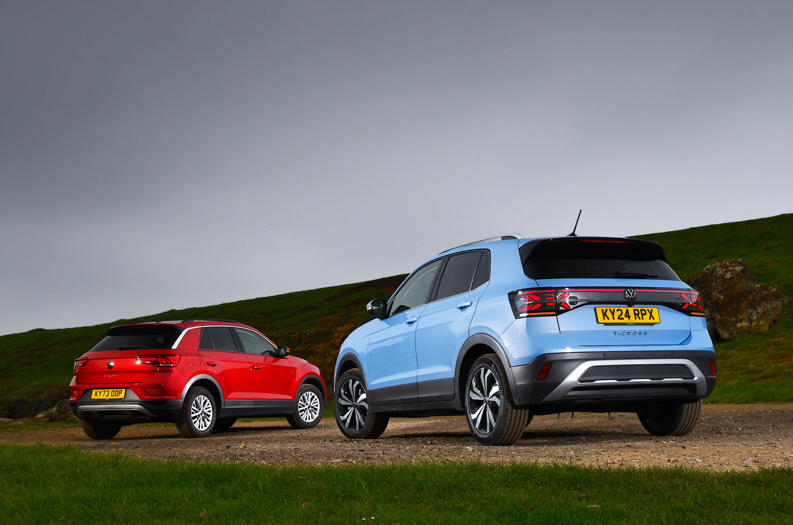 Volkswagen T-Cross vs Volkswagen T-Roc rears