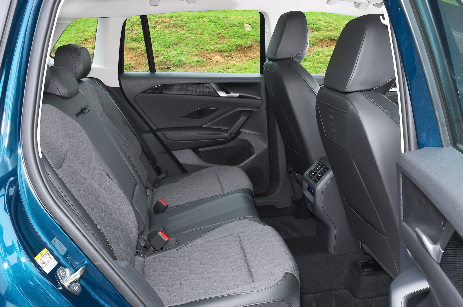 Volkswagen Tiguan rear seats