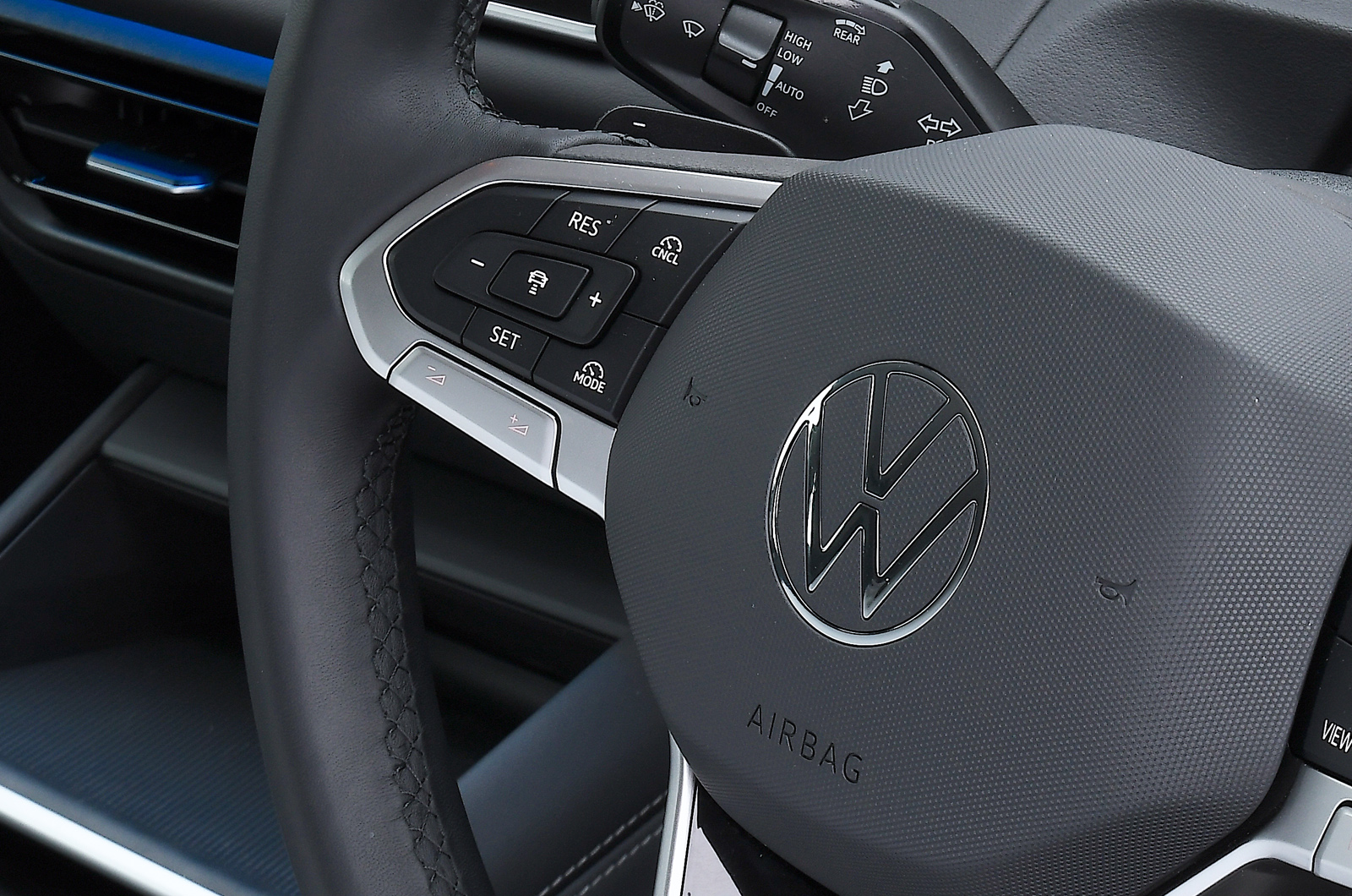Volkswagen Tiguan steering wheel badge