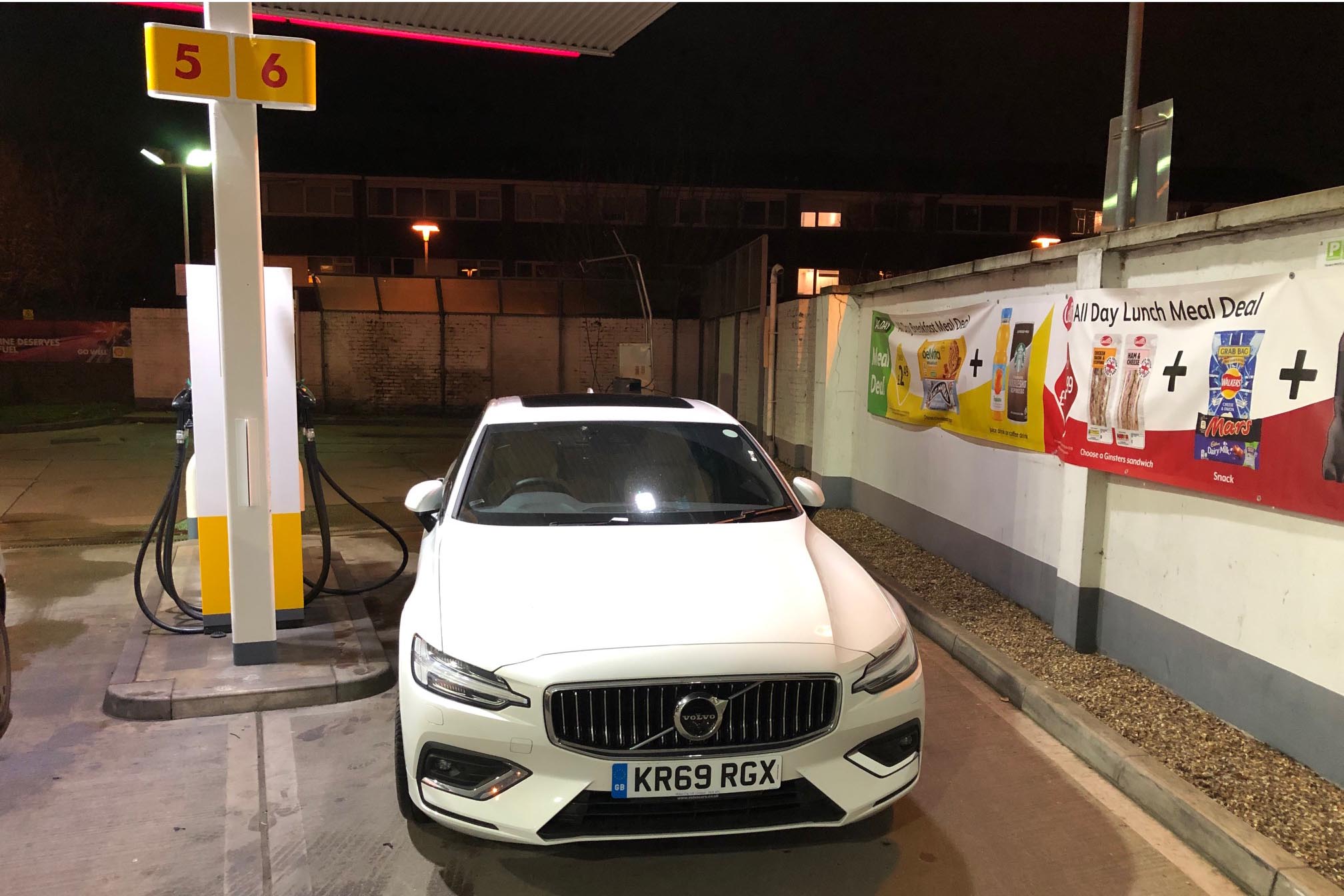 Volvo S60 fuel station