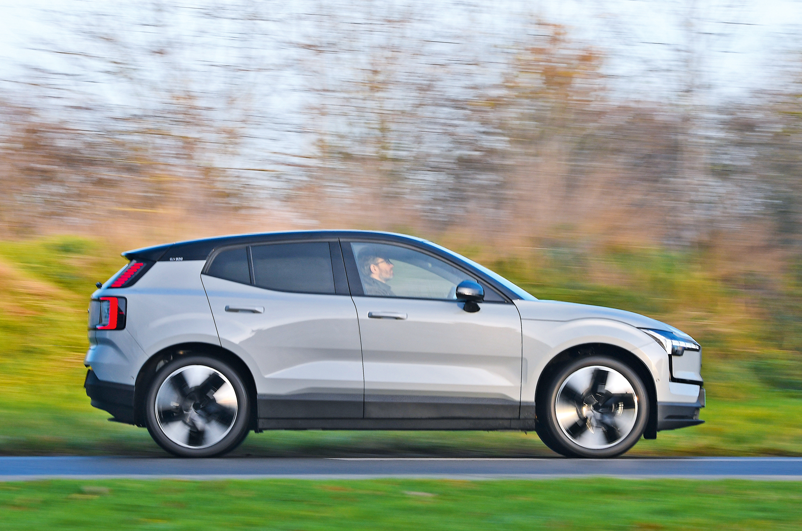 Volvo EX30 side driving