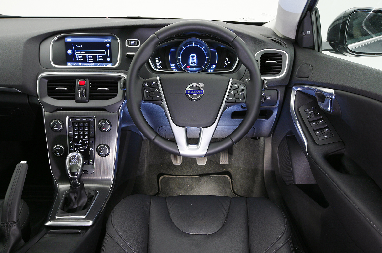 Used Volvo V40 2012-2019 dash