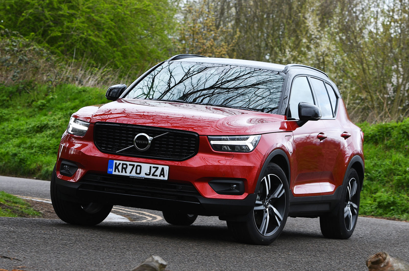 Volvo XC40 Recharge T4 2021 front