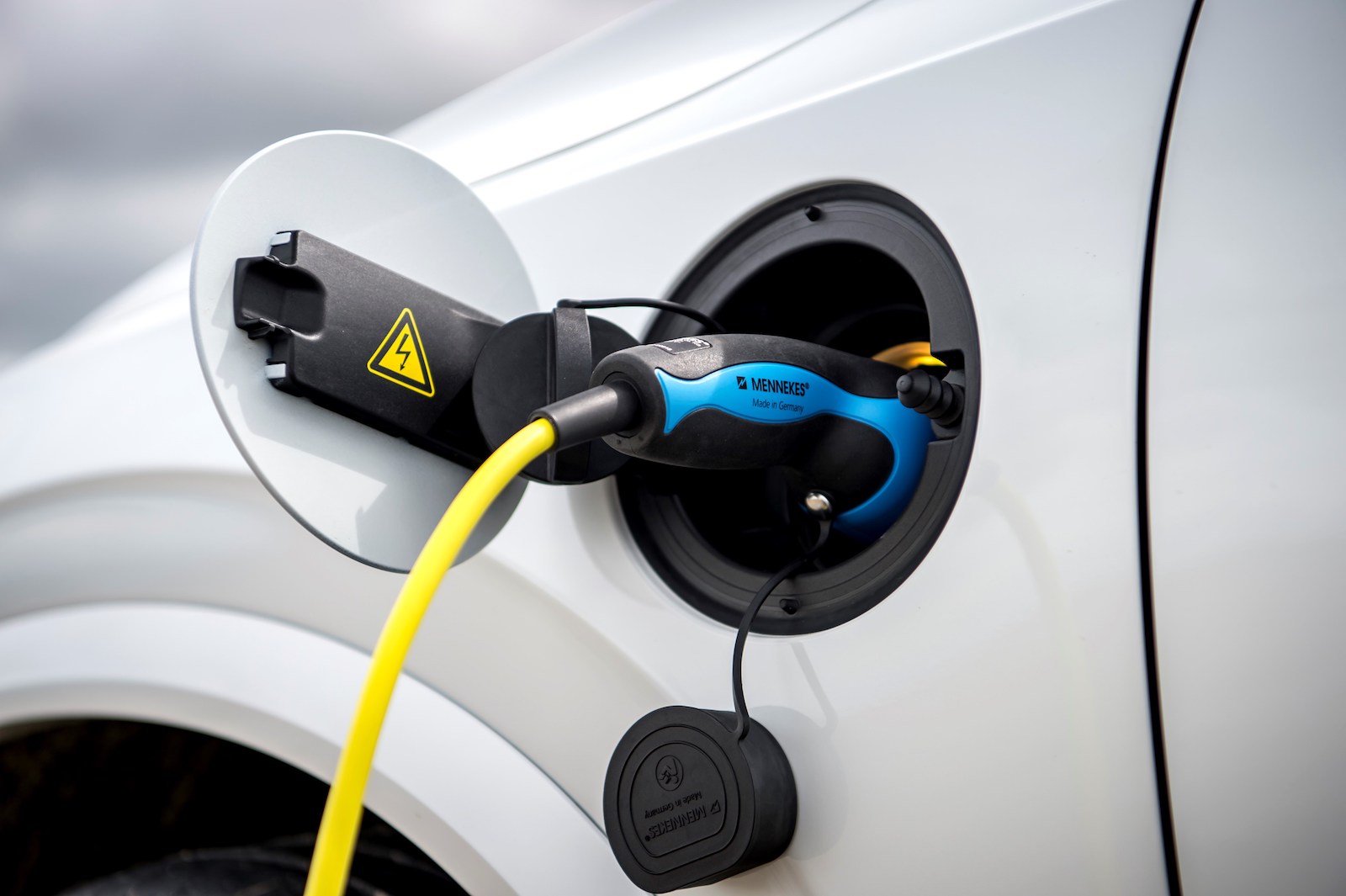 Volvo XC90 PHEV charging socket