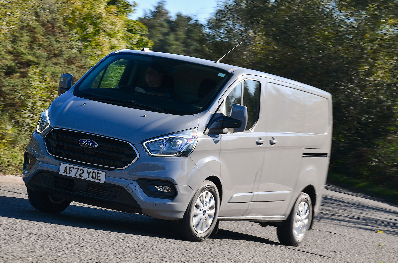 Ford Transit Custom front