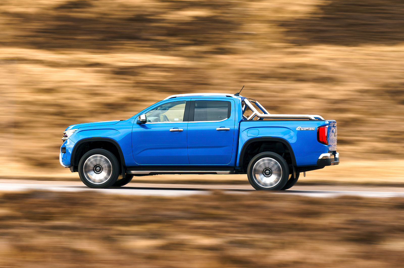 VW Amarok left driving