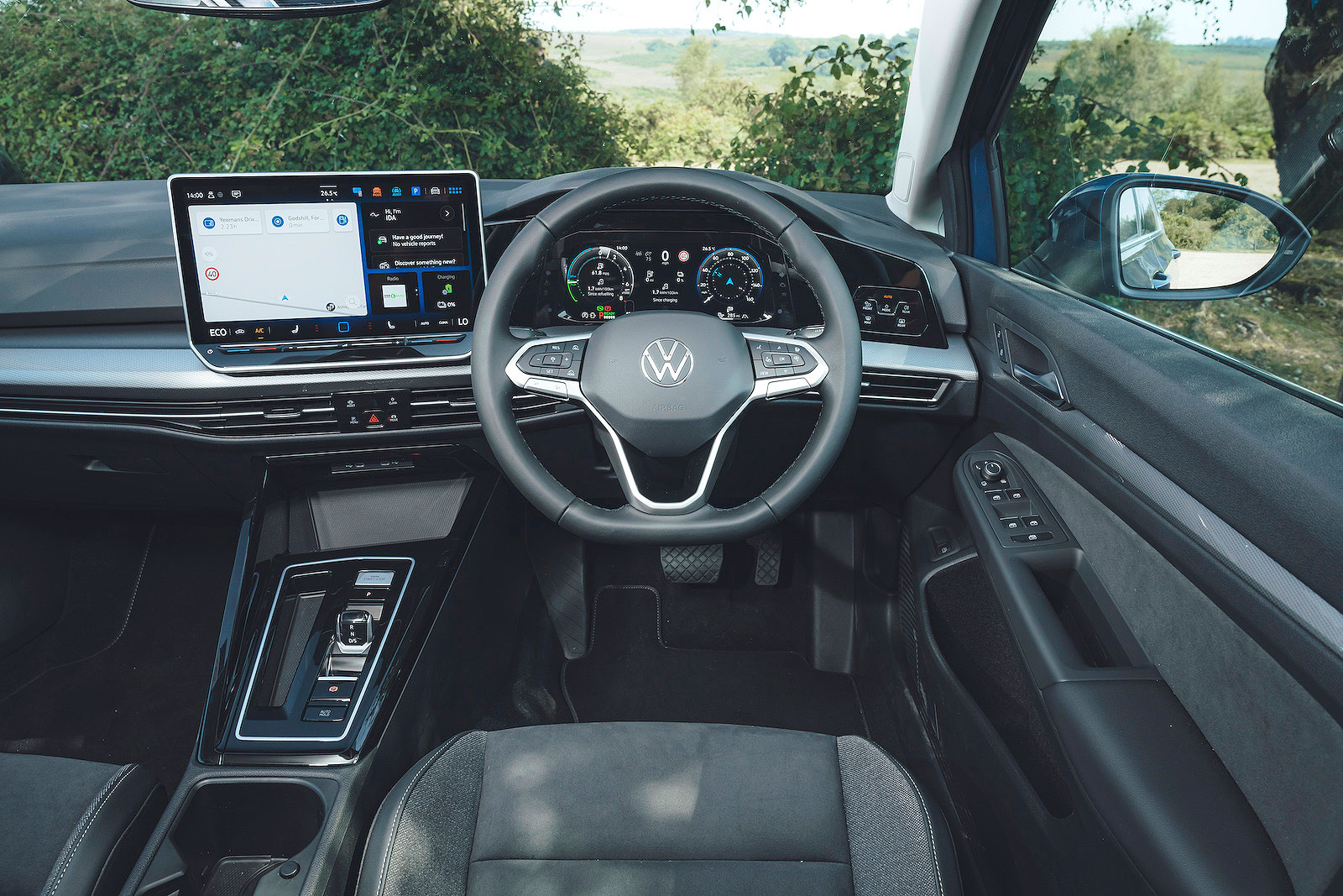 VW Golf dashboard