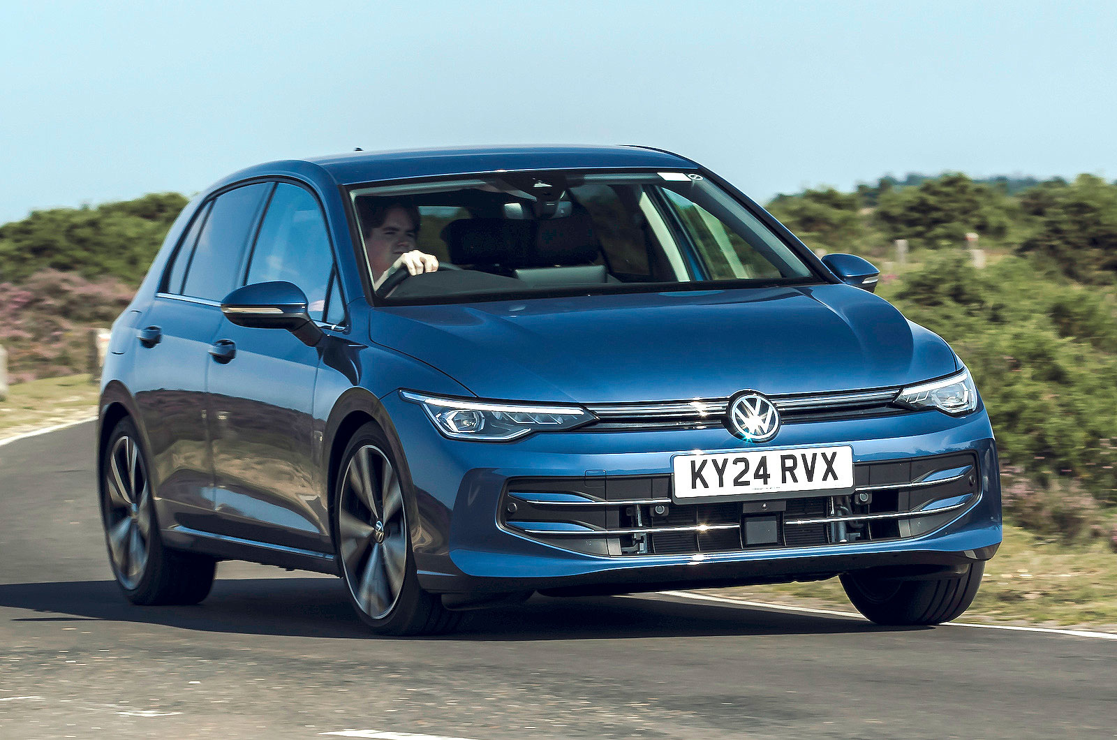 VW Golf front cornering