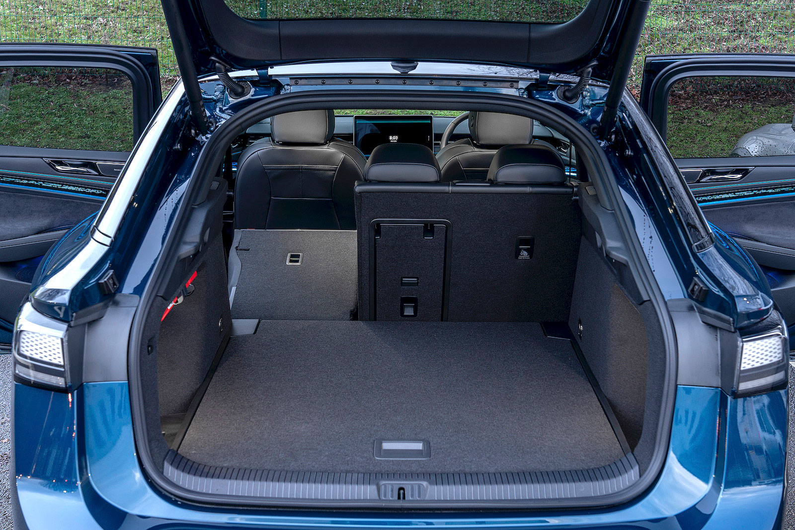 VW ID 7 boot