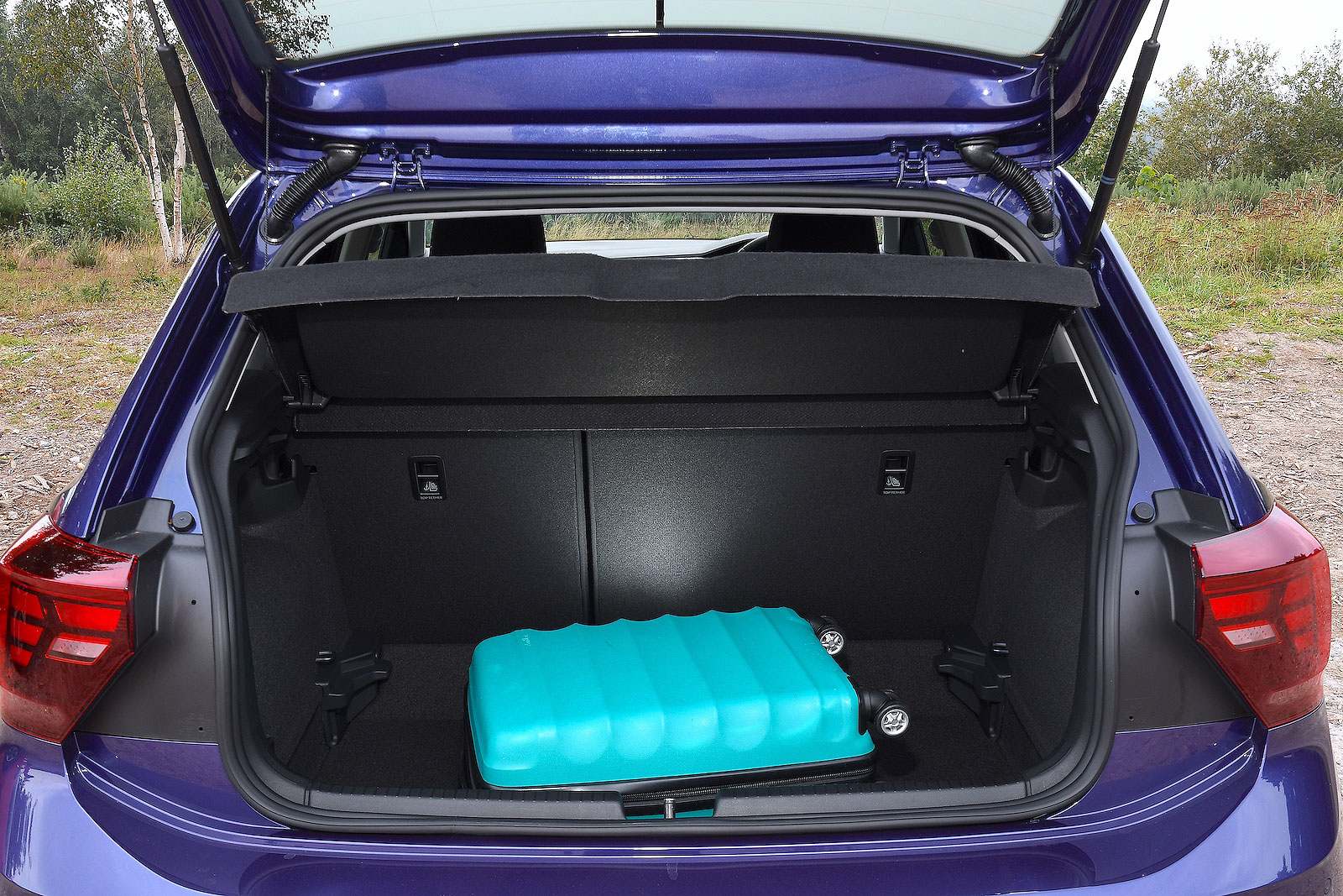 VW Polo boot