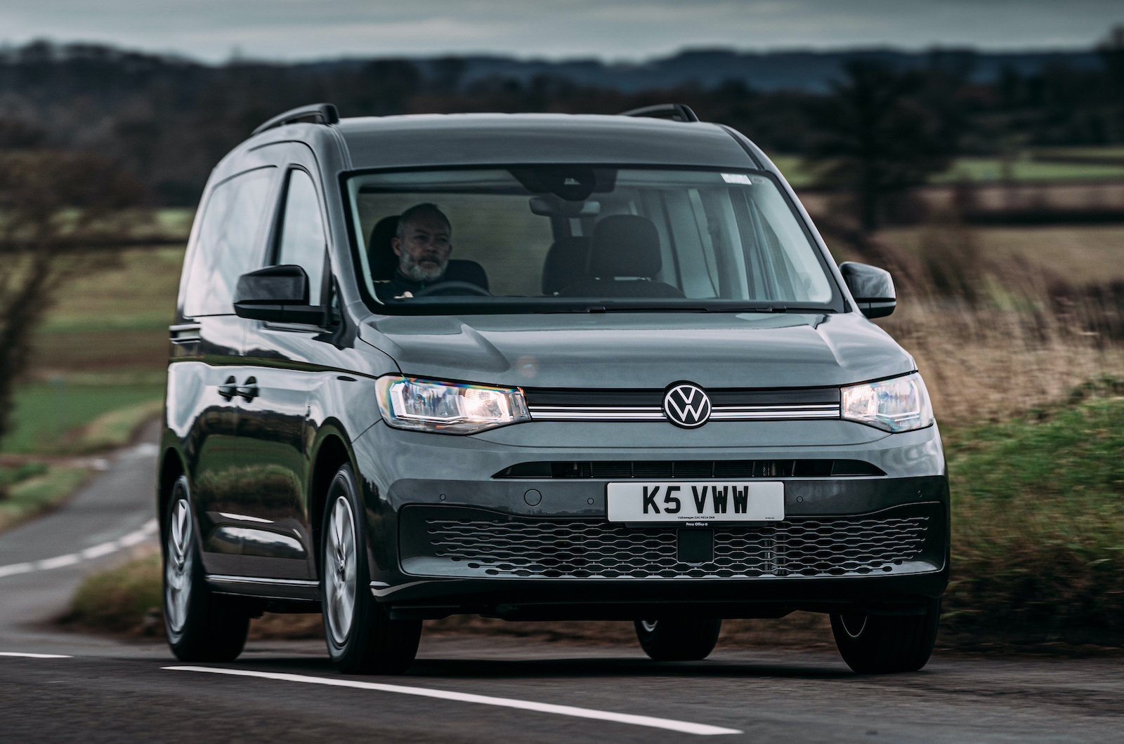 VW Caddy 2022 front cornering