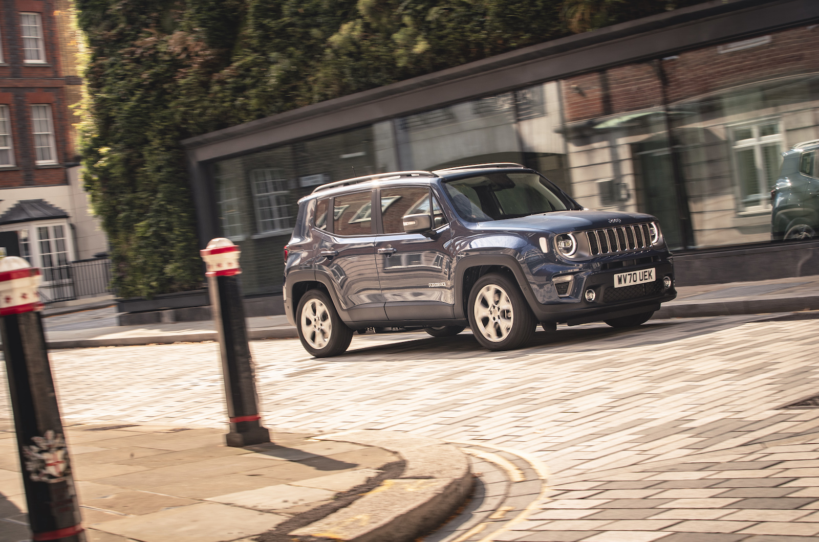 The Jeep Renegade 4xe Plug-in Hybrid has iconic style that stands out and truly astonishing 4x4 capability