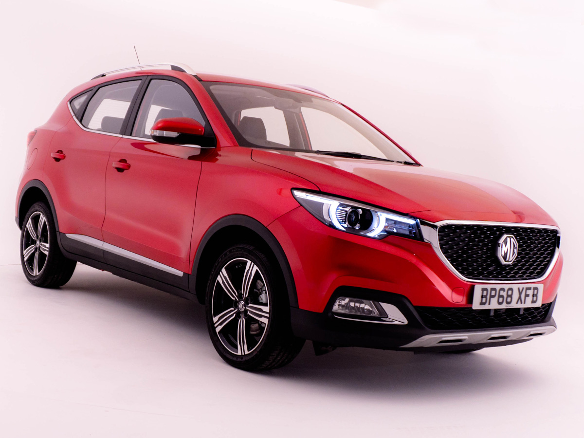 With a distinctive design and a spacious practical interior, the affordable compact MG ZS is turning heads