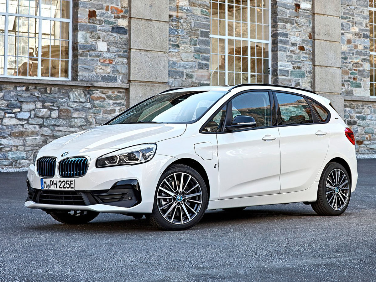 The BMW 2 Series Active Tourer is well-suited for urban drivers who want a plug-in hybrid with compact city-friendly dimensions and a spacious family-friendly five-seat interior