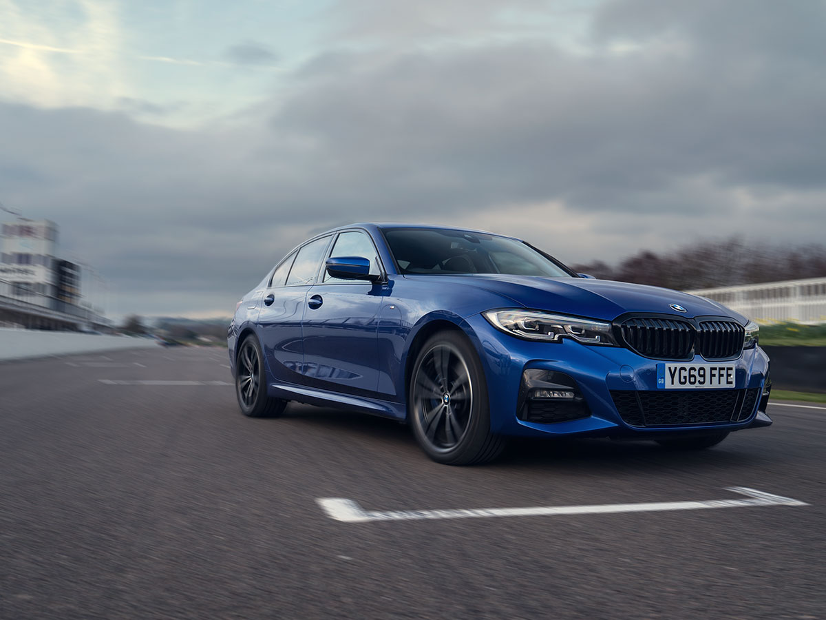 The BMW 330e takes the style, dynamic performance and high-tech premium interior of the new 3 Series, and adds a plug-in hybrid engine that makes driving more refined and efficient