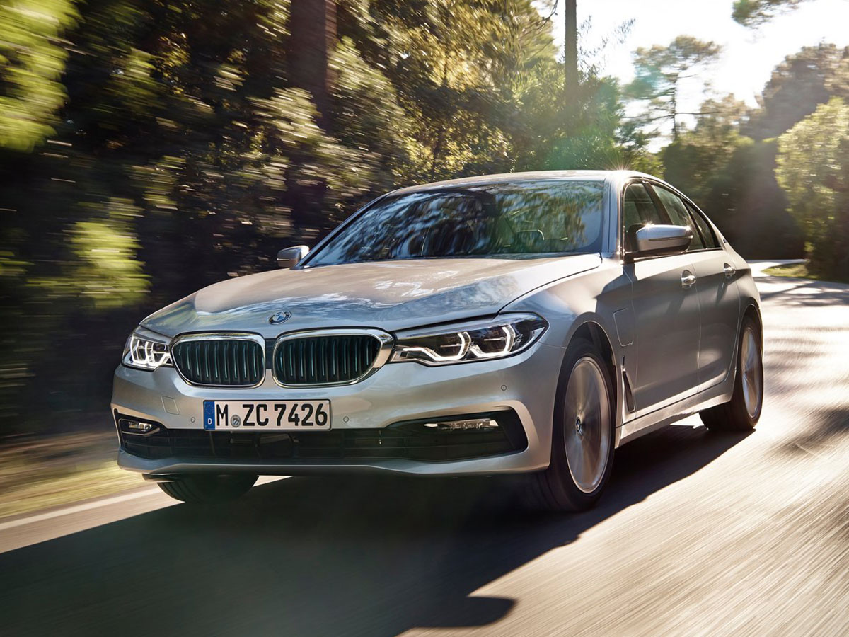 The BMW 530e is the perfect large plug-in hybrid saloon. It's a four-times winner of the What Car? Luxury Car Award, thanks to its sublime handling and luxuriously cosseting interior