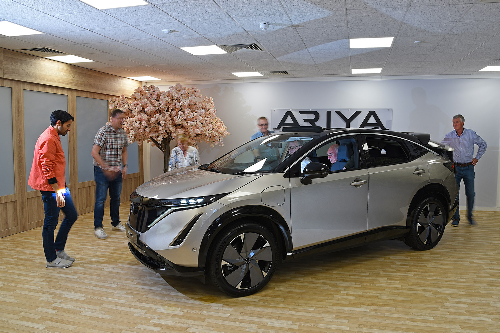 Nissan Ariya reader test team