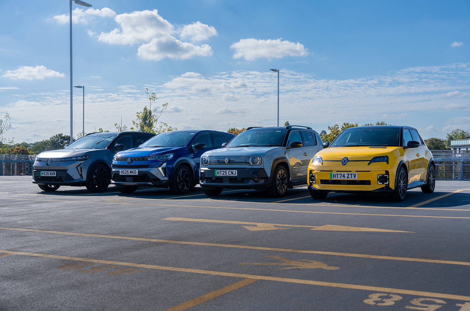 Renault 5, Renault 4, Renault Symbioz and Renault Scenic lineup