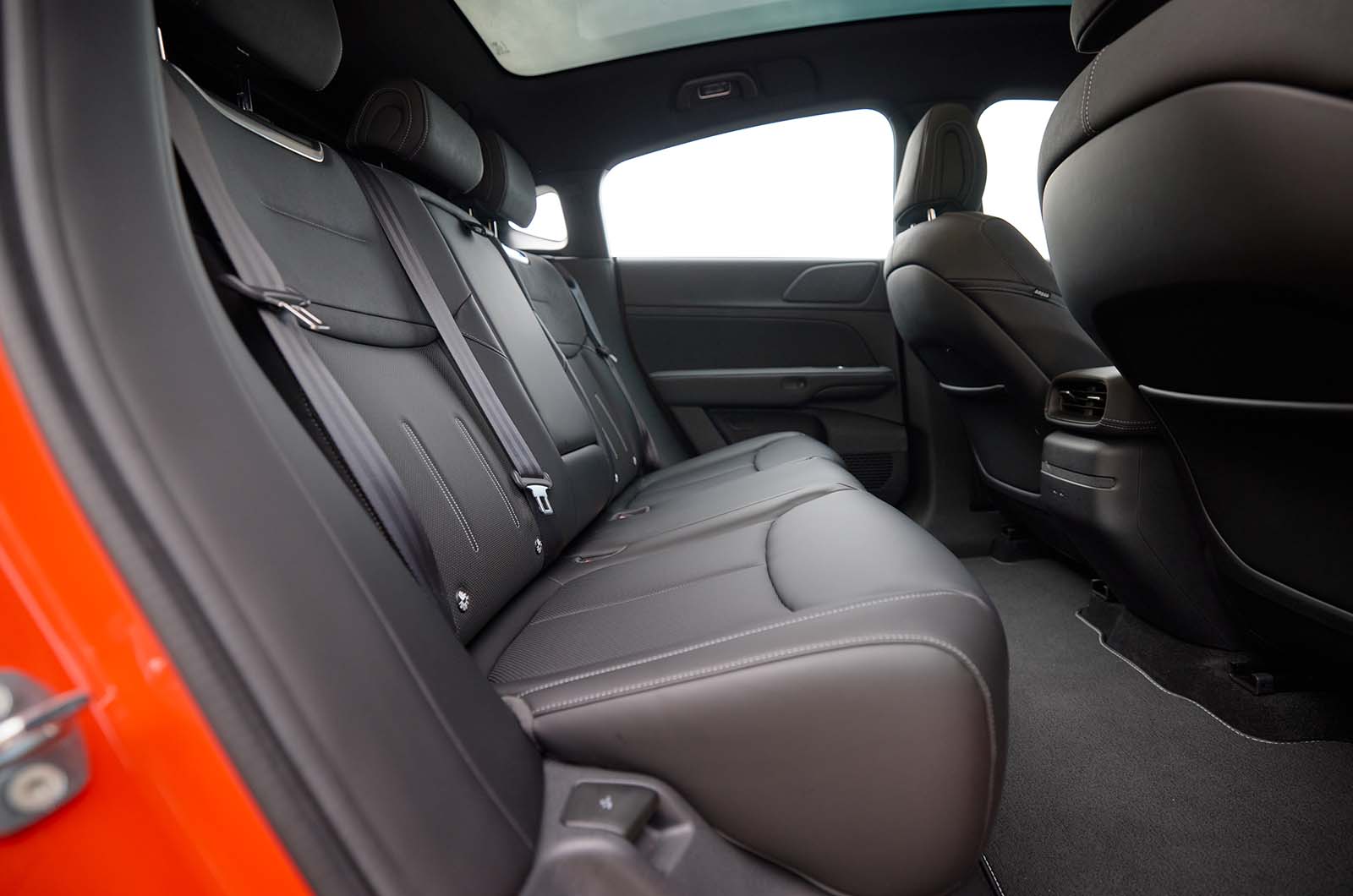 Xpeng G6 interior back seats