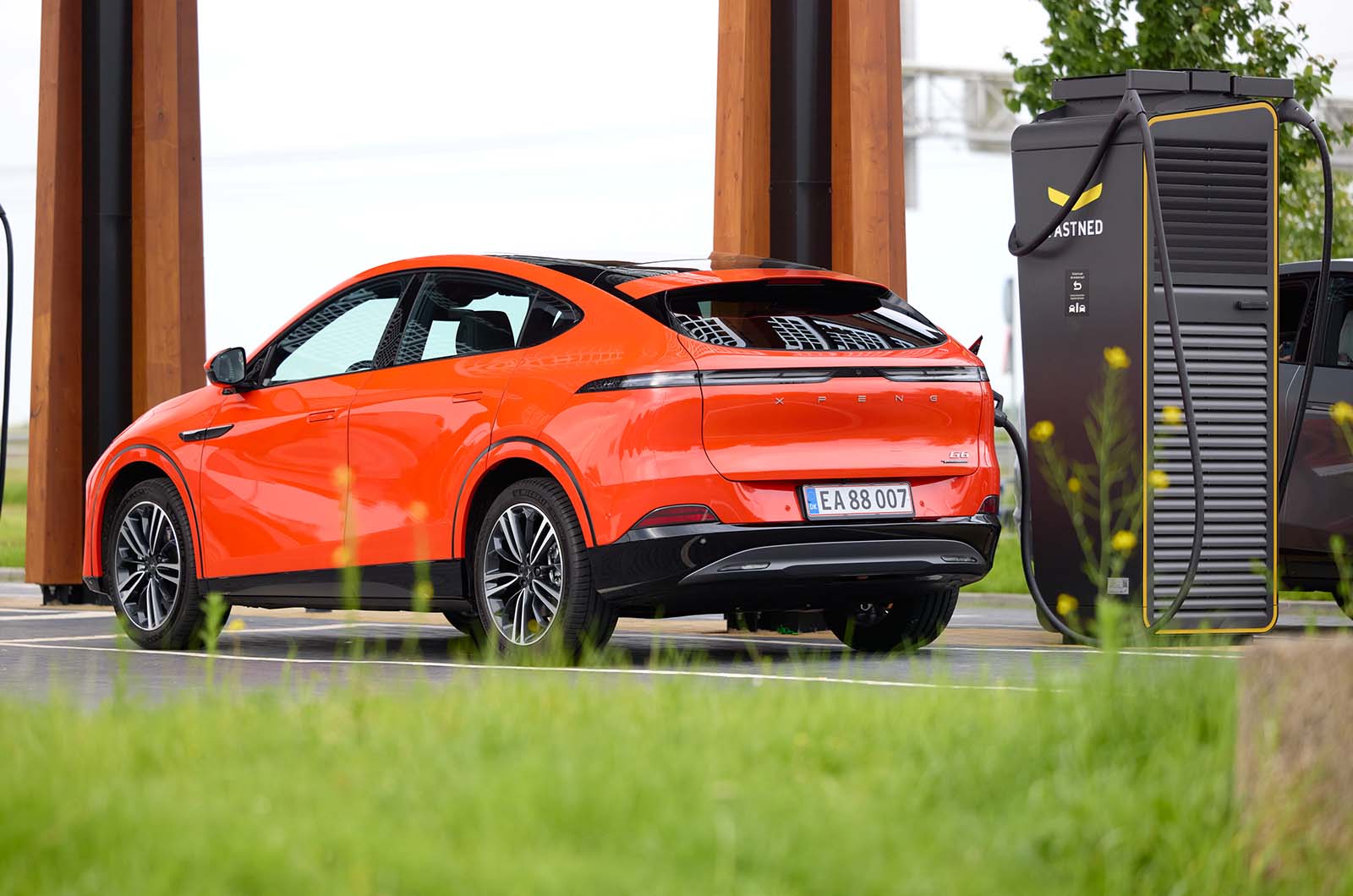 Xpeng G6 charging