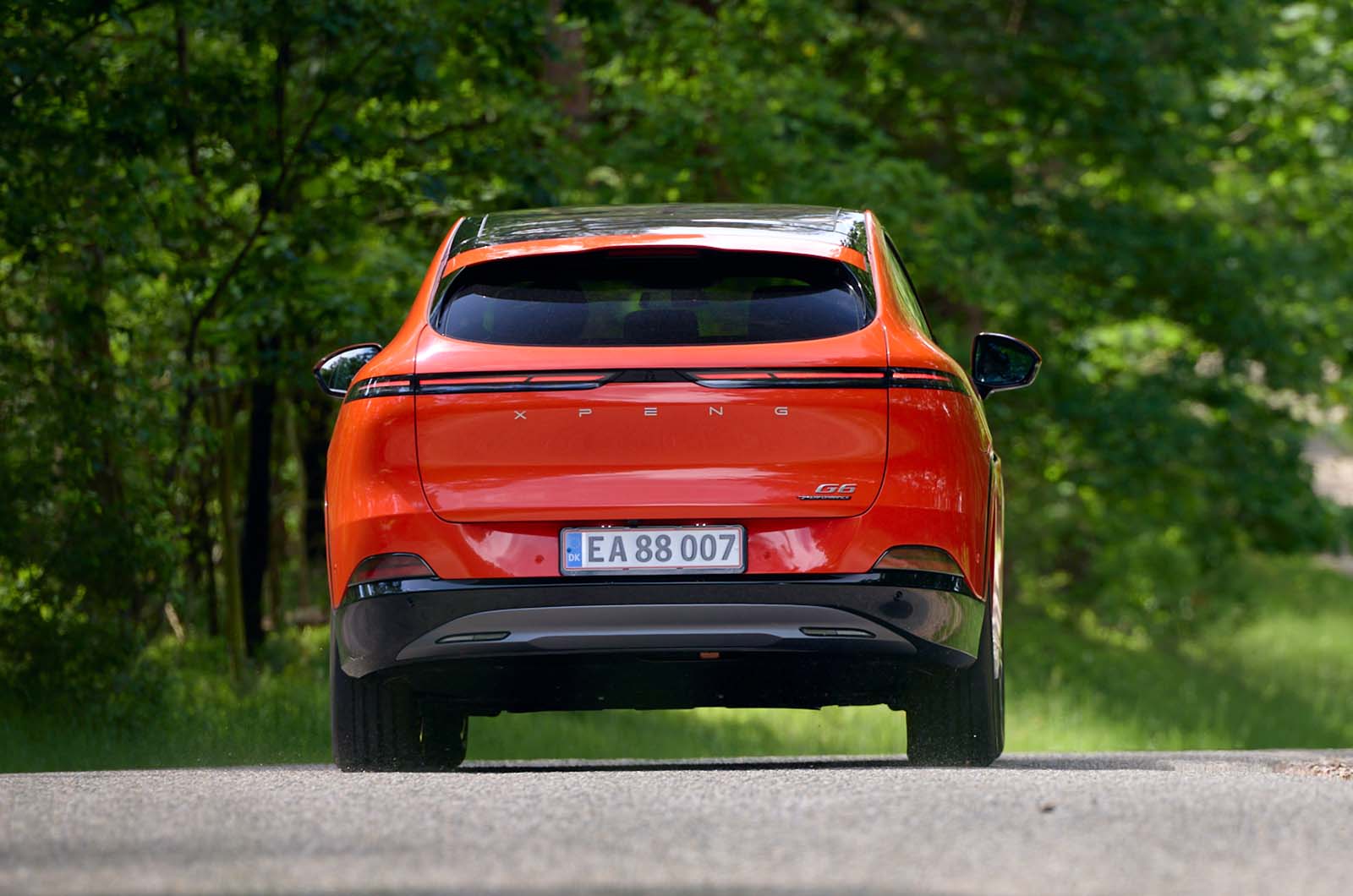 Xpeng G6 rear driving rural