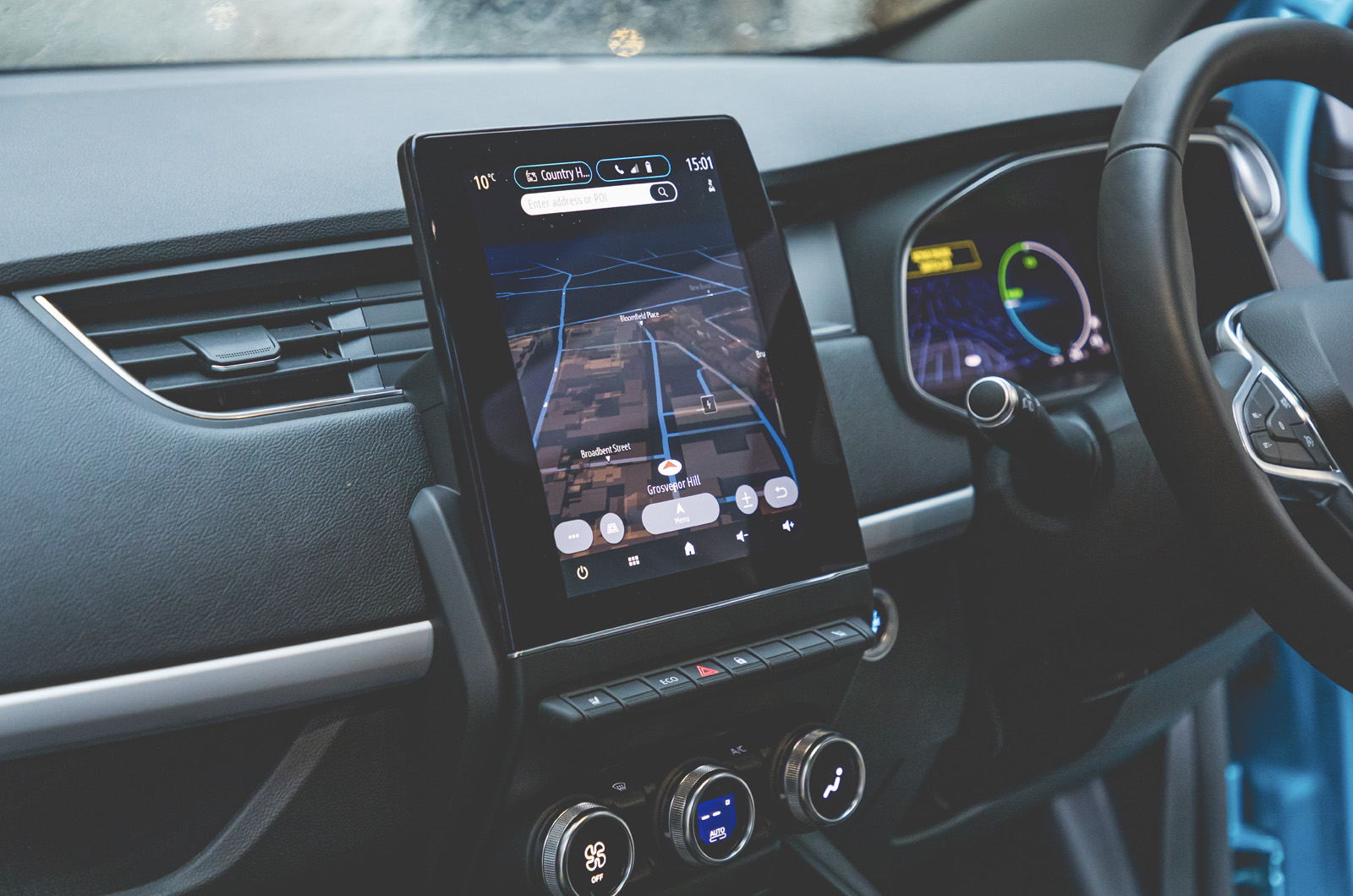 Renault Zoe long-term infotainment