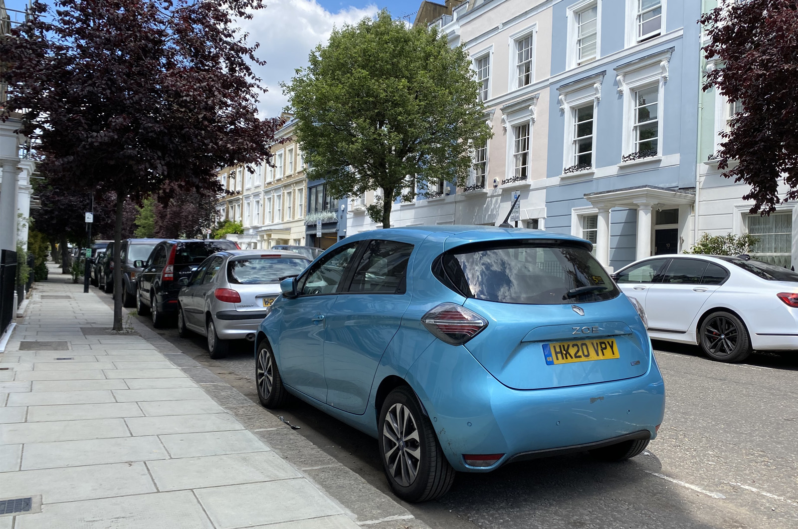 Zoe in Notting Hill