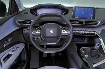 Peugeot 3008 vs Seat Ateca vs Toyota C-HR