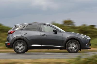 Honda HR-V vs Mazda CX-3 vs Nissan Qashqai