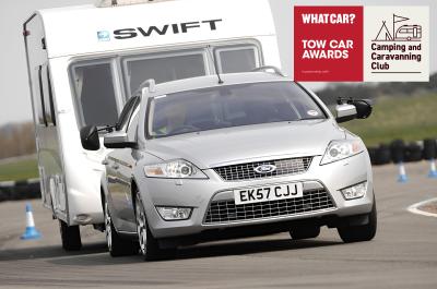 2008 Ford Mondeo Estate towing a caravan