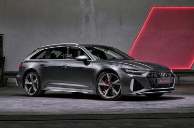 Audi RS6 Avant front static